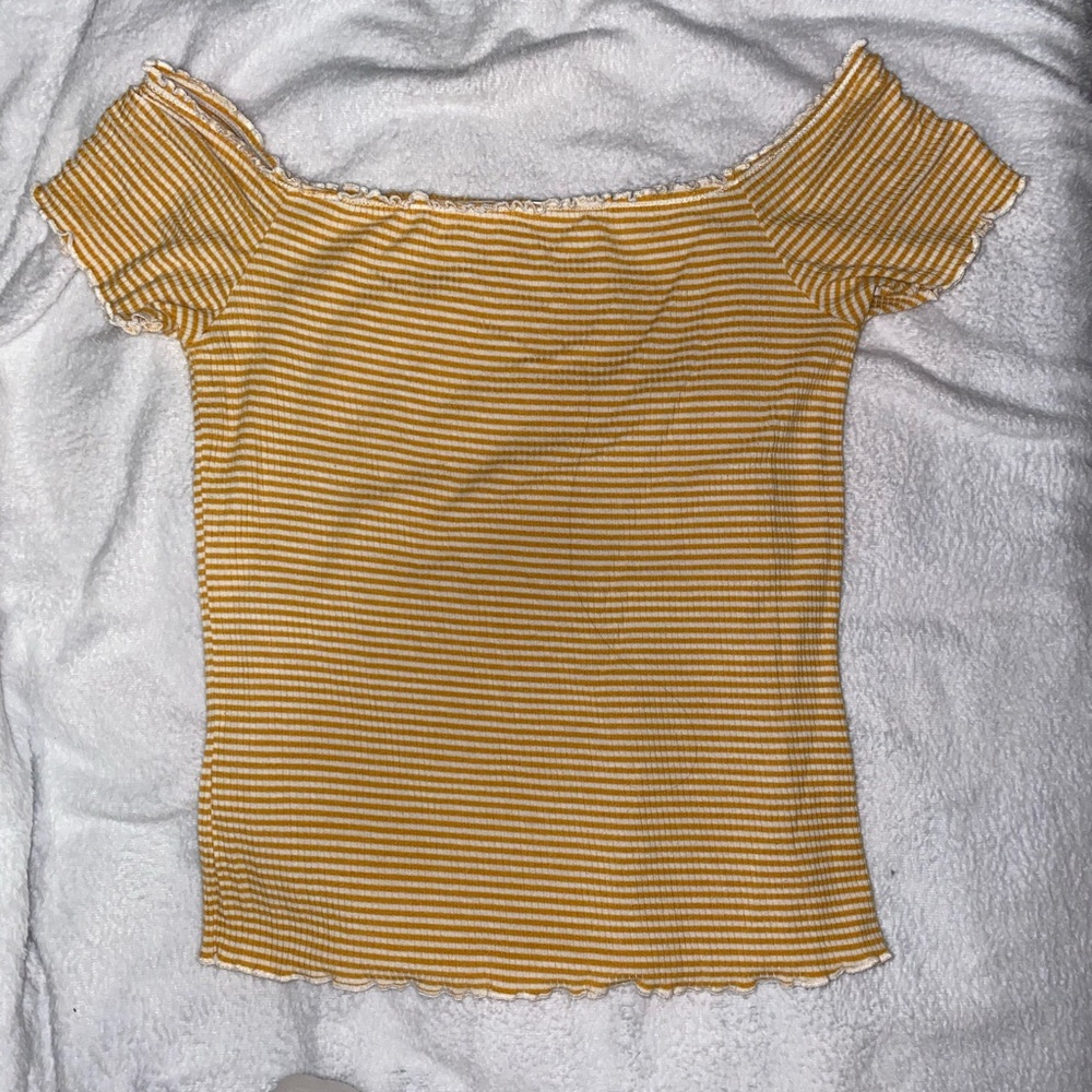 Small Pacsun Tight Fit Ripped Top